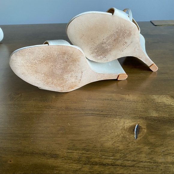 Badgely Mischka Wedding Bridal Shoe 8M Satin - Picture 2 of 8